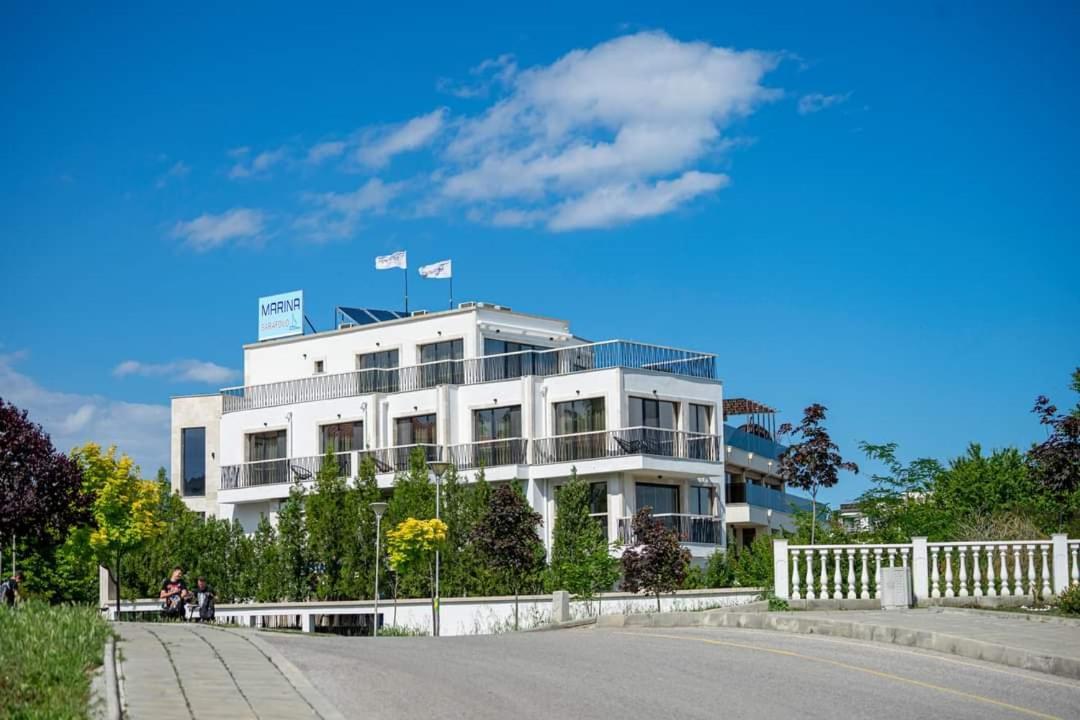Marina Sarafovo Hotel Burgas Bagian luar foto