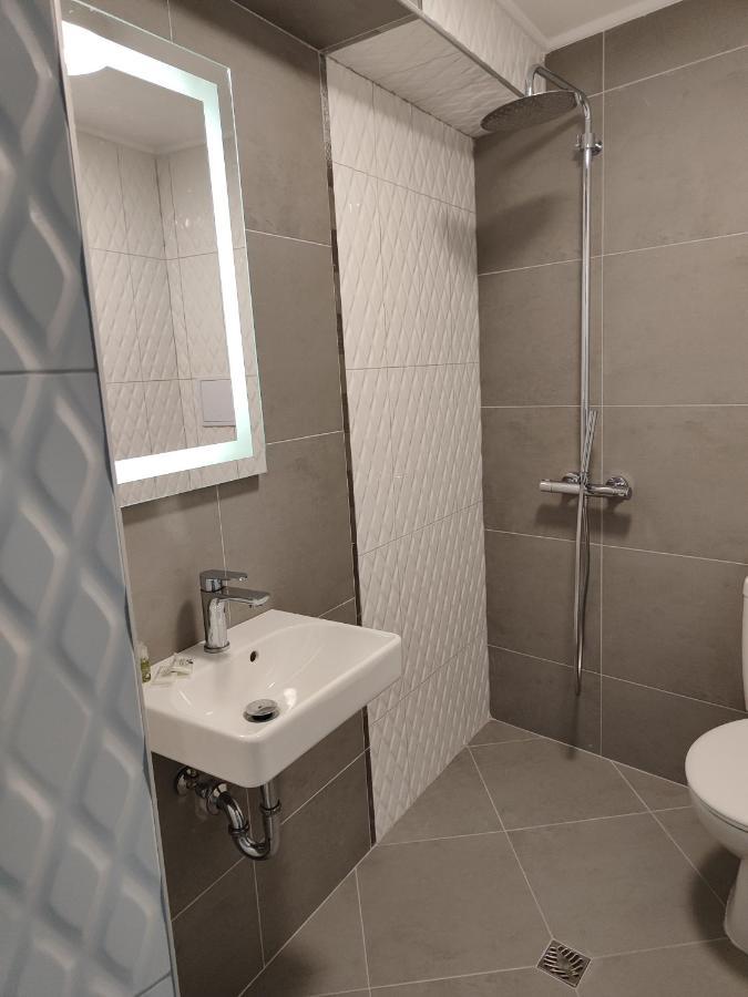 Marina Sarafovo Hotel Burgas Bagian luar foto